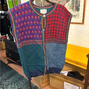 Hasting & Smith Colorful Knit Vest
